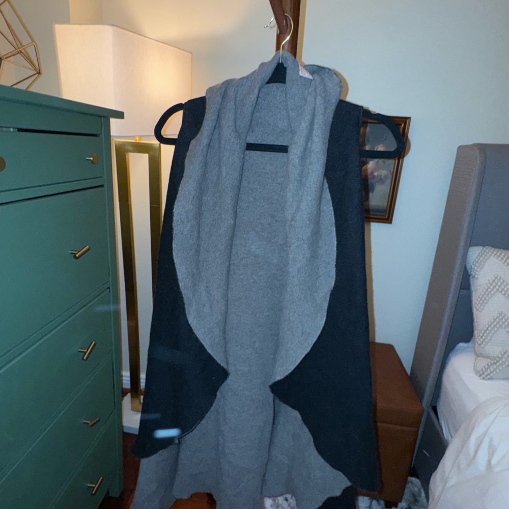 One Size Fits All Wool Blend Sleeveless Long Vest Wrap Reversible Made In Italy